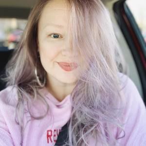 Meet your Posher, Crystal